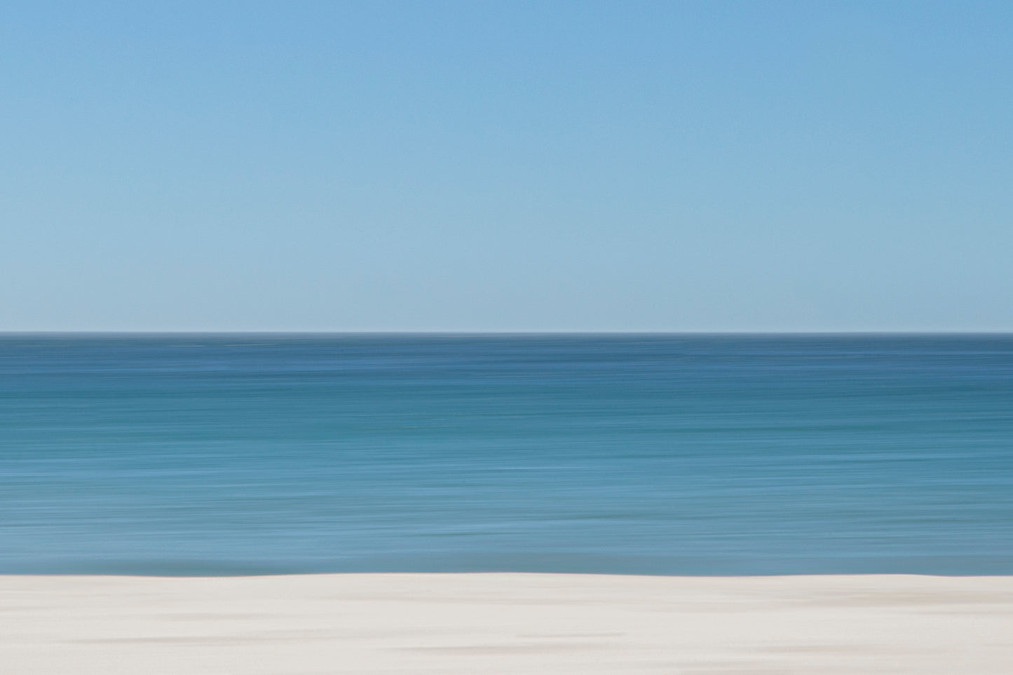 HORIZON BLUE.